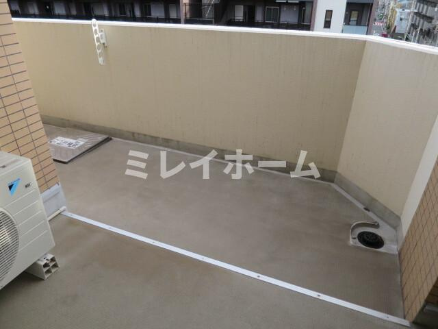 メゾン西馬込のバルコニー|同建物内、別のお部屋の参考写真になります。