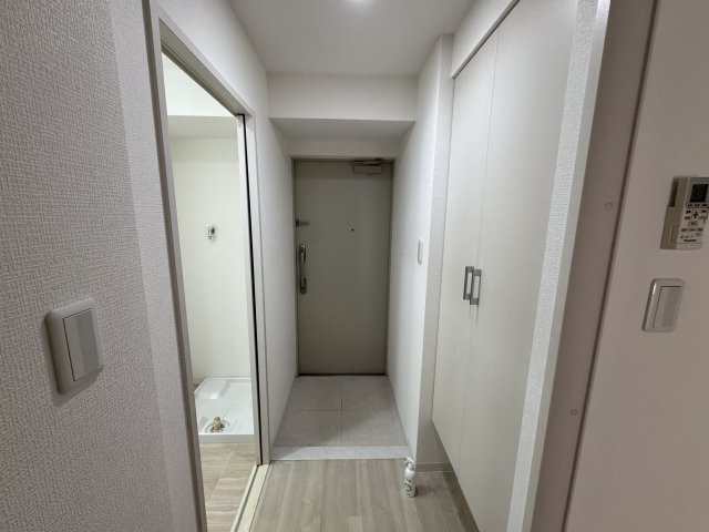 プレメント豊中の玄関