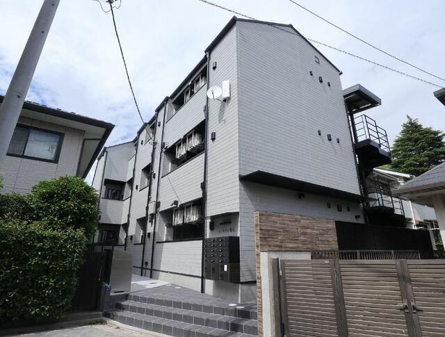 エクセラン柴又の外観