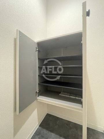 アドバンス難波南ノエルの収納|アドバンス難波南　シューズボックス