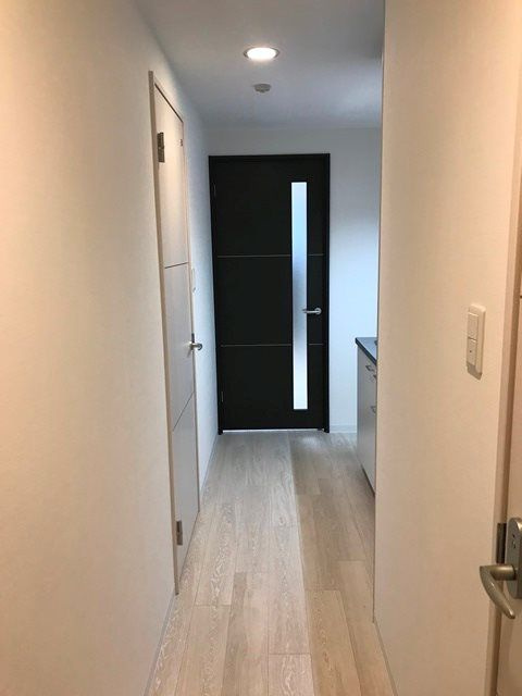 ボンニー元町の玄関