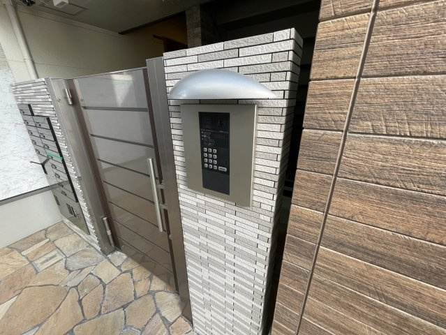 フジパレス神戸本町ウエストのエントランス