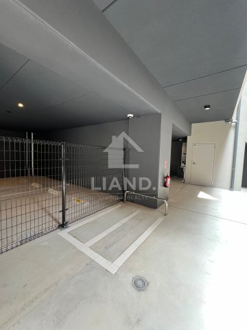 S-RESIDENCE博多駅東awesome　堅粕小学校区の駐車場|S-RESIDENCE博多駅東awesome　※シリーズ物件の内装です♪