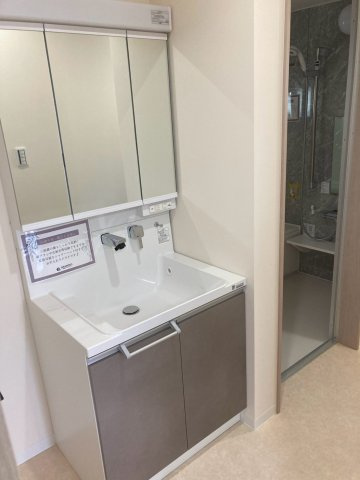 ☆選べる家具プレゼント☆富久　新築戸建の独立洗面台