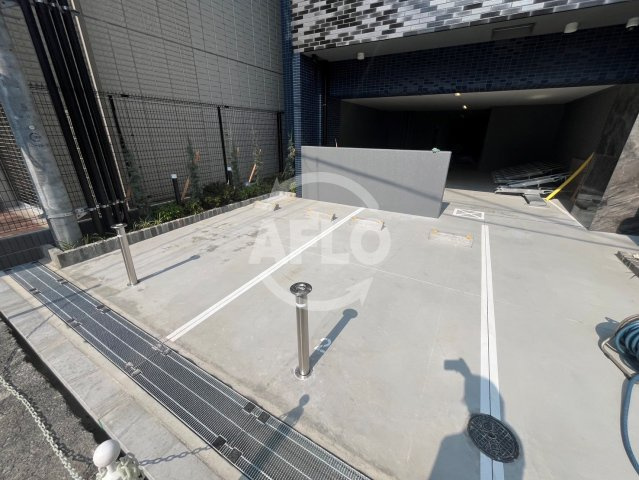 プレサンス芦原橋ヴィブラスの駐車場|プレサンス芦原橋ヴィブラス　駐車場