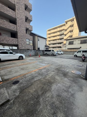 【駐車場】 | 和成ビル