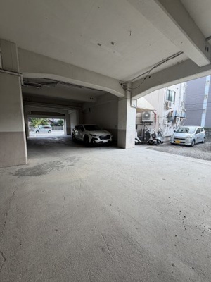 【駐車場】 | 和成ビル