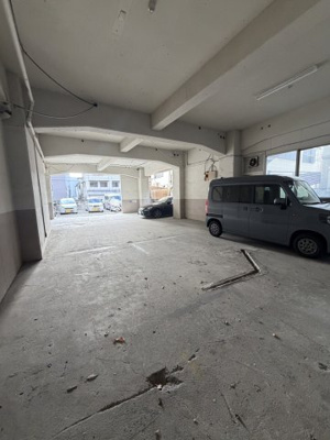 【駐車場】 | 和成ビル