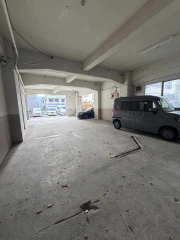 【駐車場】 | 和成ビル
