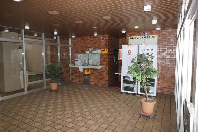 大森永谷マンションのエントランス