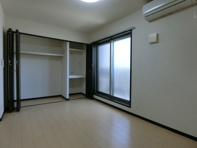 【洋室】 | クルゼイロ旭町
