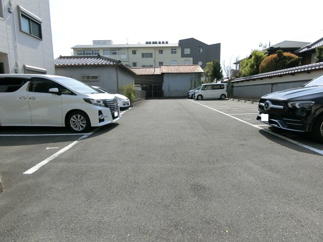 【駐車場】 | クルゼイロ旭町
