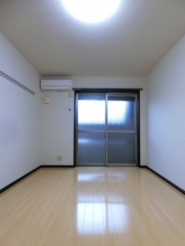 【寝室】 | モンサント旭町