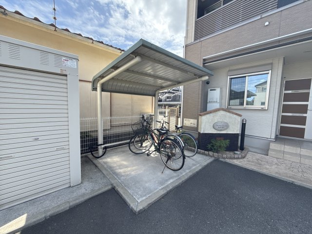 ヴェリタ　クオーレの玄関