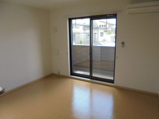 フェリア糸井Ｅの居間・リビング