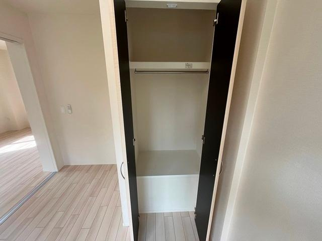 仮）原町２丁目新築アパートの収納|クローゼット（イメージ）