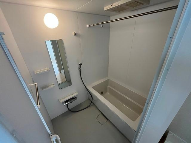仮）原町２丁目新築アパートの浴室|バス（イメージ）