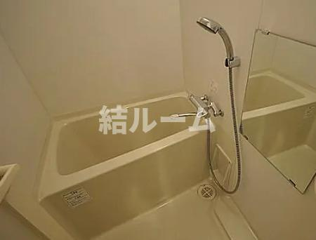 北区東十条４丁目の賃貸マンションの浴室|別号室参考写真