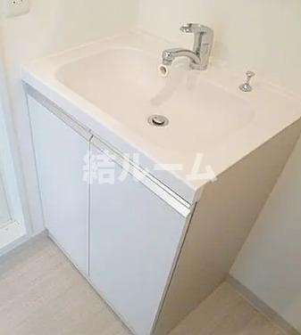 北区東十条４丁目の賃貸マンションの洗面所|別号室参考写真