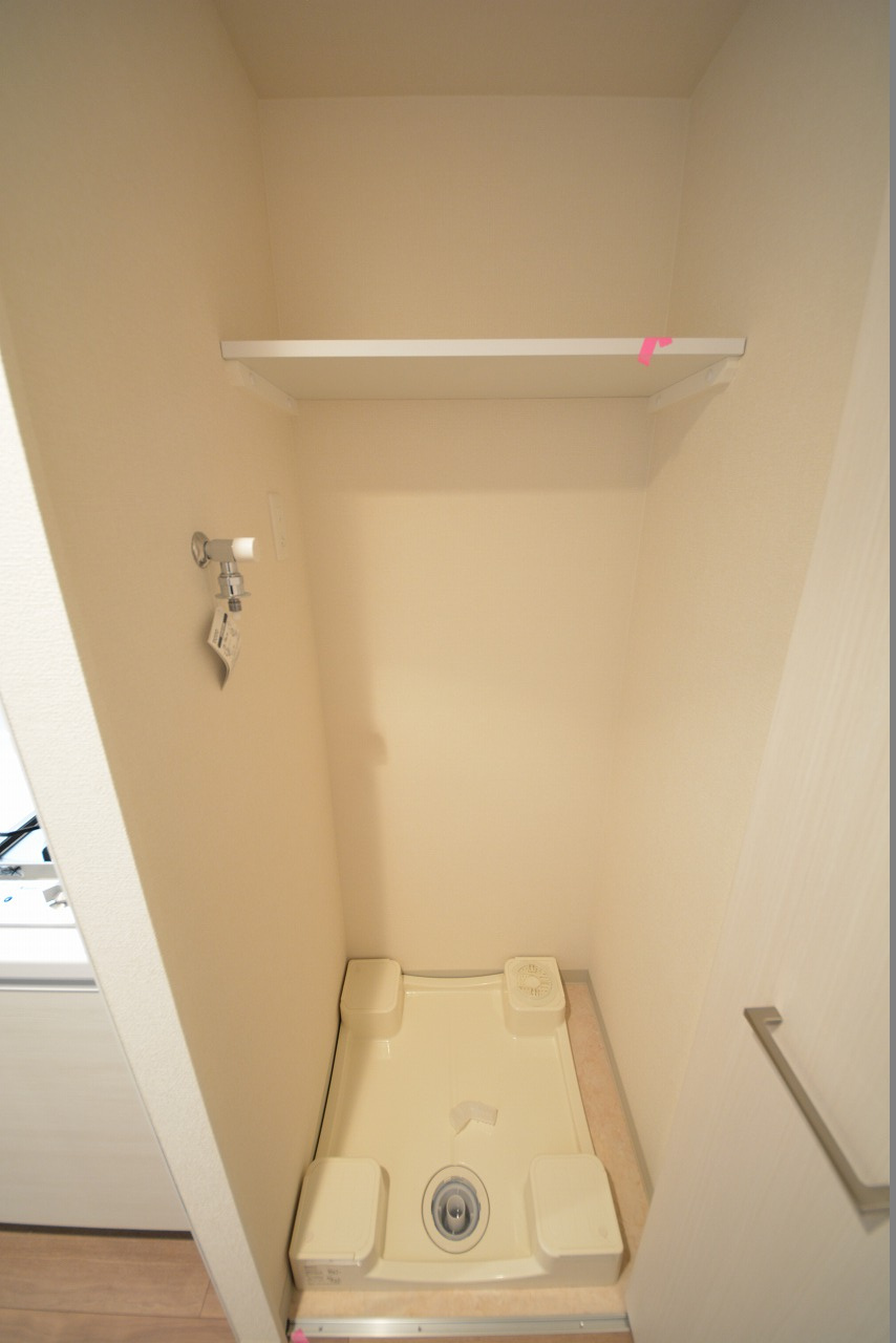 プレサンス松屋町ファステの洗面所|プレサンス松屋町ファステ　洗濯機置き場