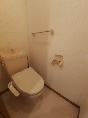 【トイレ】 | ラフィネ　Ａ | 落ち着いたトイレです