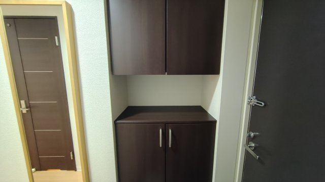 エル・セレーノ石屋川の玄関