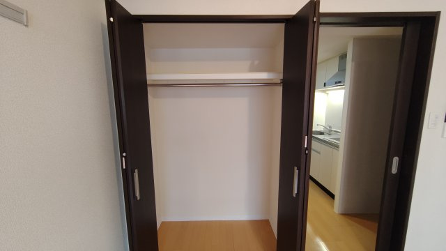 エル・セレーノ石屋川の収納