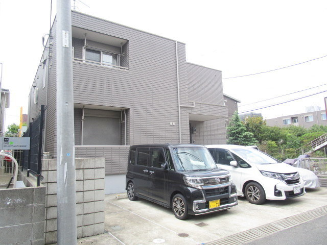 ヴィラ藤咲の駐車場|★駐車場★