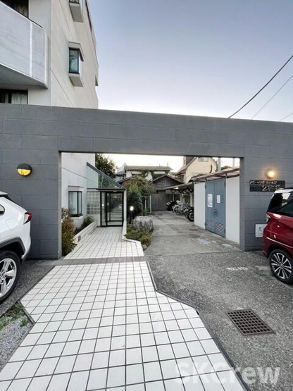 【エントランス】 | シャーロックホームズ２番館