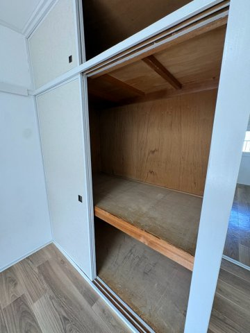 アーバンコート庄内　IIの収納
