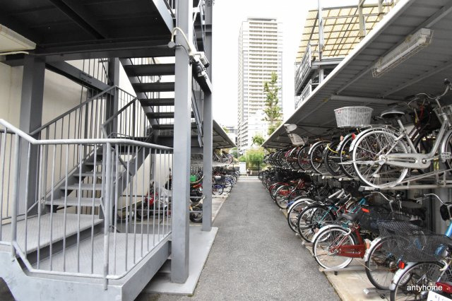 日商岩井中津マンション　仲介手数料無料の駐車場