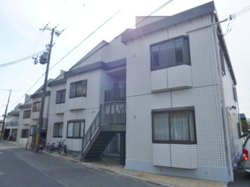 敷地内に駐輪場があります♪