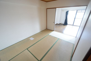 夙川レッチオ　レジデンツァの和室