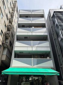 港区麻布十番１丁目の店舗事務所の外観