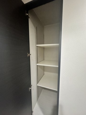 【収納】エルイソベ三宮