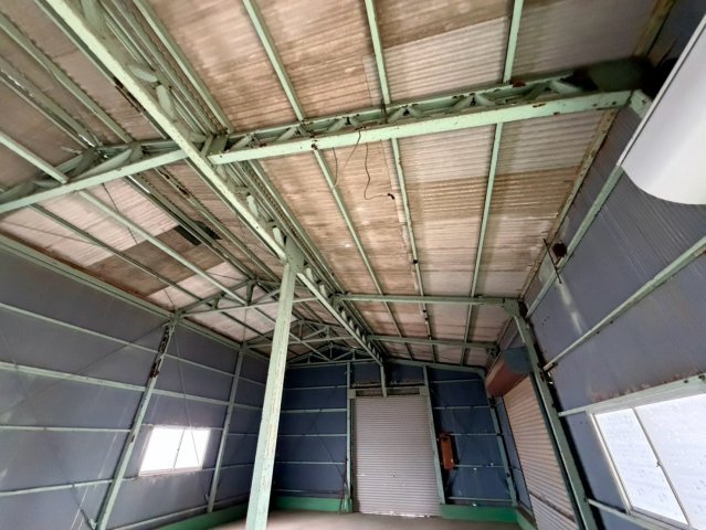 城之内貸倉庫・作業所の内装