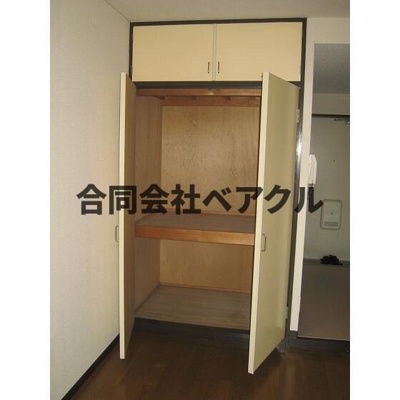 【セキュリティ】 | パレス桃山 | クローゼット