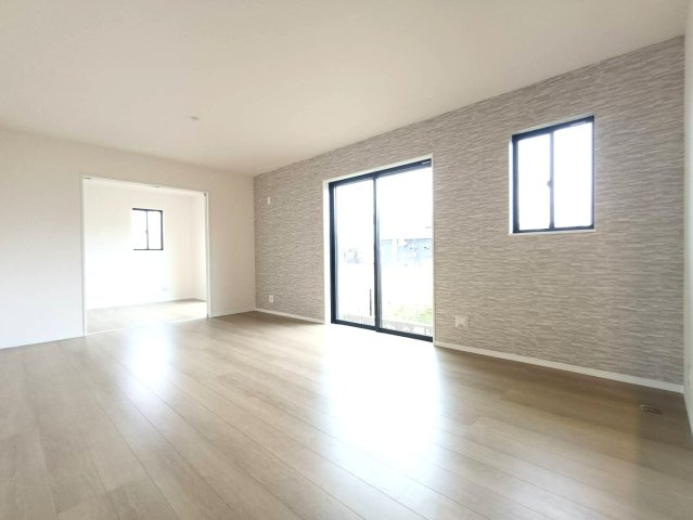 三郷市　高州1丁目　新築戸建　全2棟の居間・リビング|施工例です