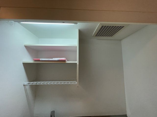 アーデン和泉町の収納|(参考)同マンション同間取り他部屋の写真