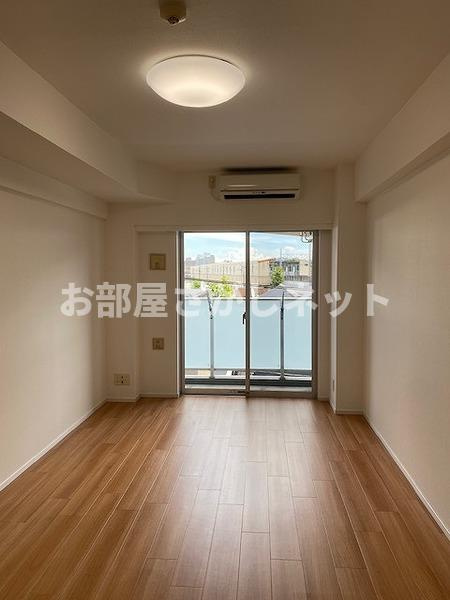 ＡＸＡＳ西高島平【おとり物件なし】#学生・社会人にオススメ！初期費用分割払いOK！の居間・リビング
