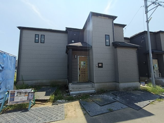 三郷市　高州1丁目　新築戸建　全2棟の外観|外観です