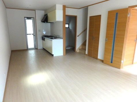 早瀬様戸建賃貸住宅Ｂの居間・リビング