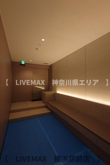 【エントランス】ジオエント横浜関内