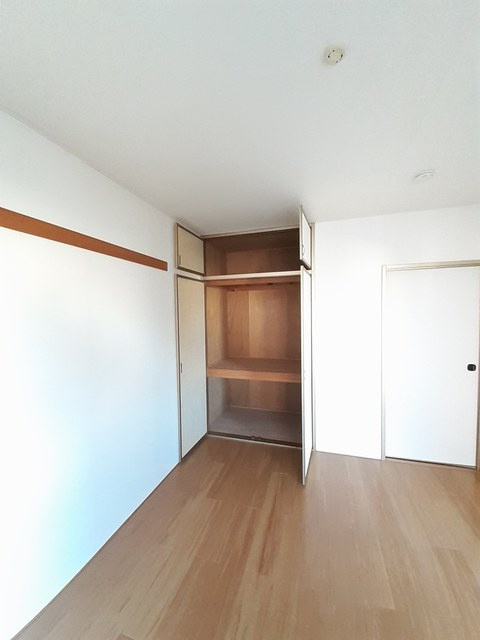 ファミールあぞのⅠの内装|内装は落ち着いています