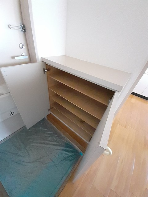 ファミールあぞのⅠの収納|こまごまとしたものを収納できそうですね