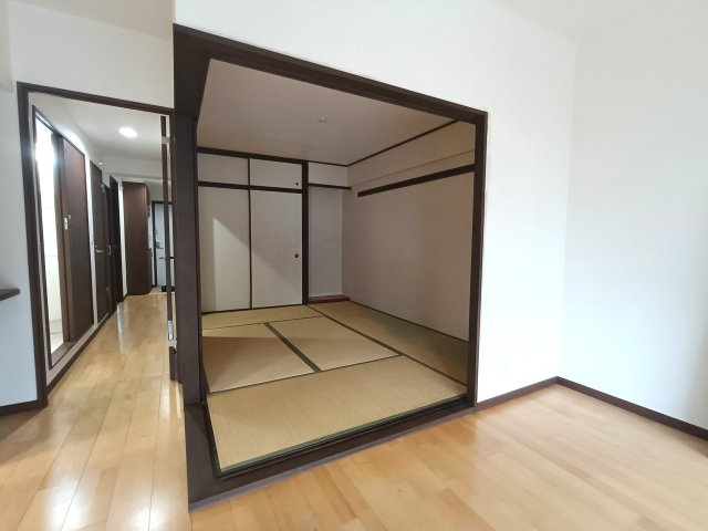パークフィールドみさと３街区１号館の和室|い草の香りが落ち着く素敵な和室です