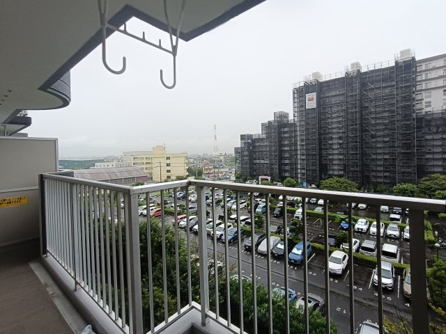 パークフィールドみさと３街区１号館のバルコニー|開放的で明るい空間を演出してくれるバルコニーです