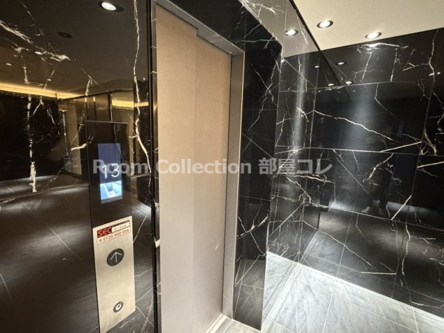 S-RESIDENCE亀島駅前ascent(アセント)のエントランス