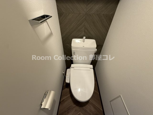 S-RESIDENCE亀島駅前ascent(アセント)のトイレ|※同物件他部屋写真
反転、色違いの場合有
現況優先
