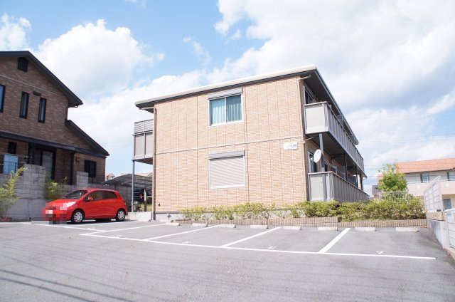 【駐車場】 | ヴェント上津台 | 駐車場があります